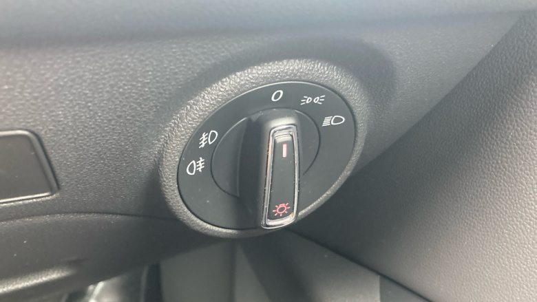 SEAT Leon 1.4 EcoTSI 150 FR 5dr [Technology Pack] Petrol Hatchback